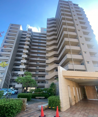 サーパスシティ西古松公園一番館907号室