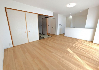 サーパス医大南　305号室