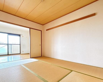 グラン・コートさいⅢ番館　303号室