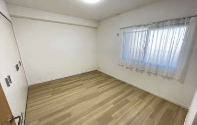 サーパス医大南　305号室