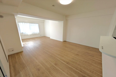 サーパス東古松403号室